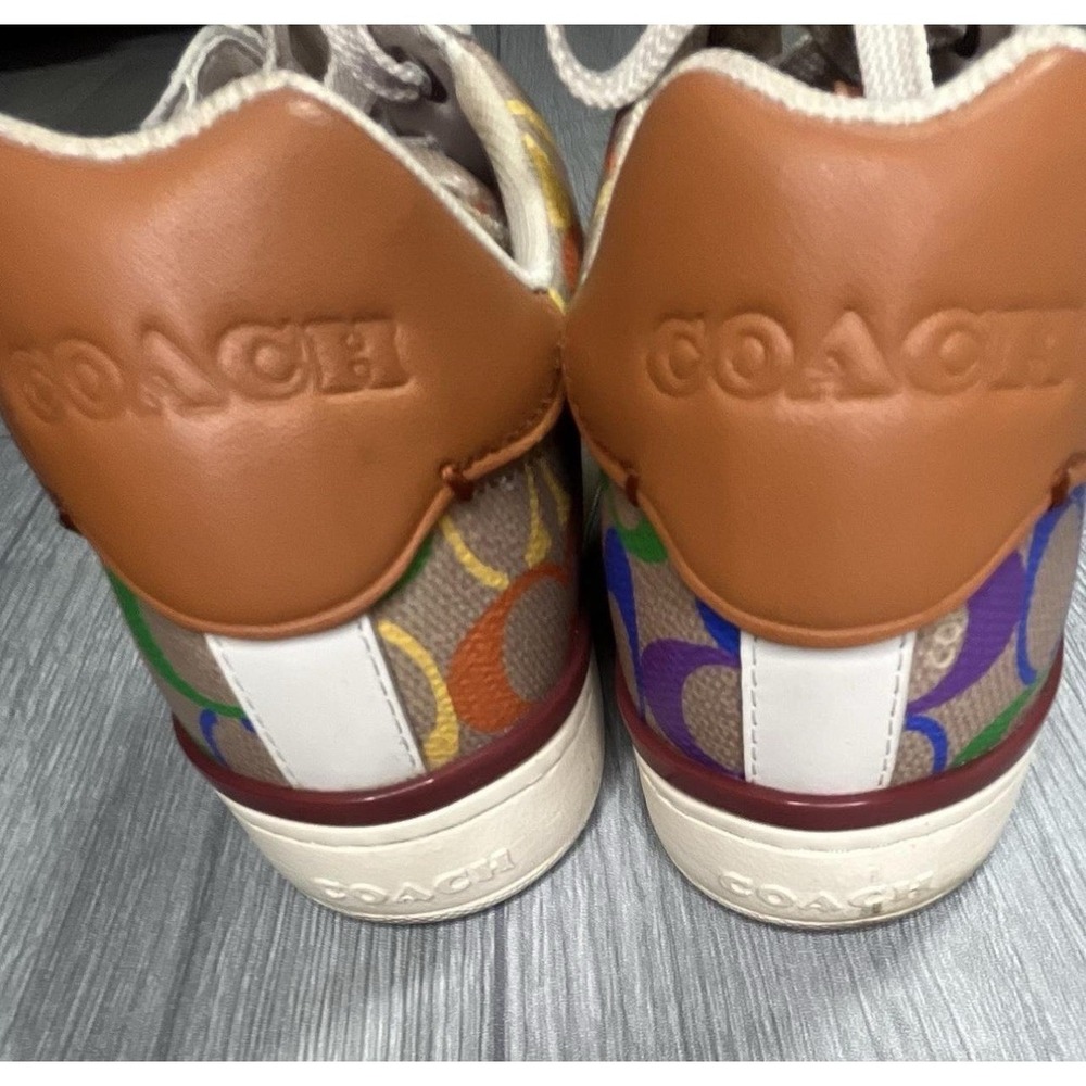COACH Lowline Low Top Sneaker In Rainbow Signature Canvas Size 9.5 EU W - Picture 3 of 6